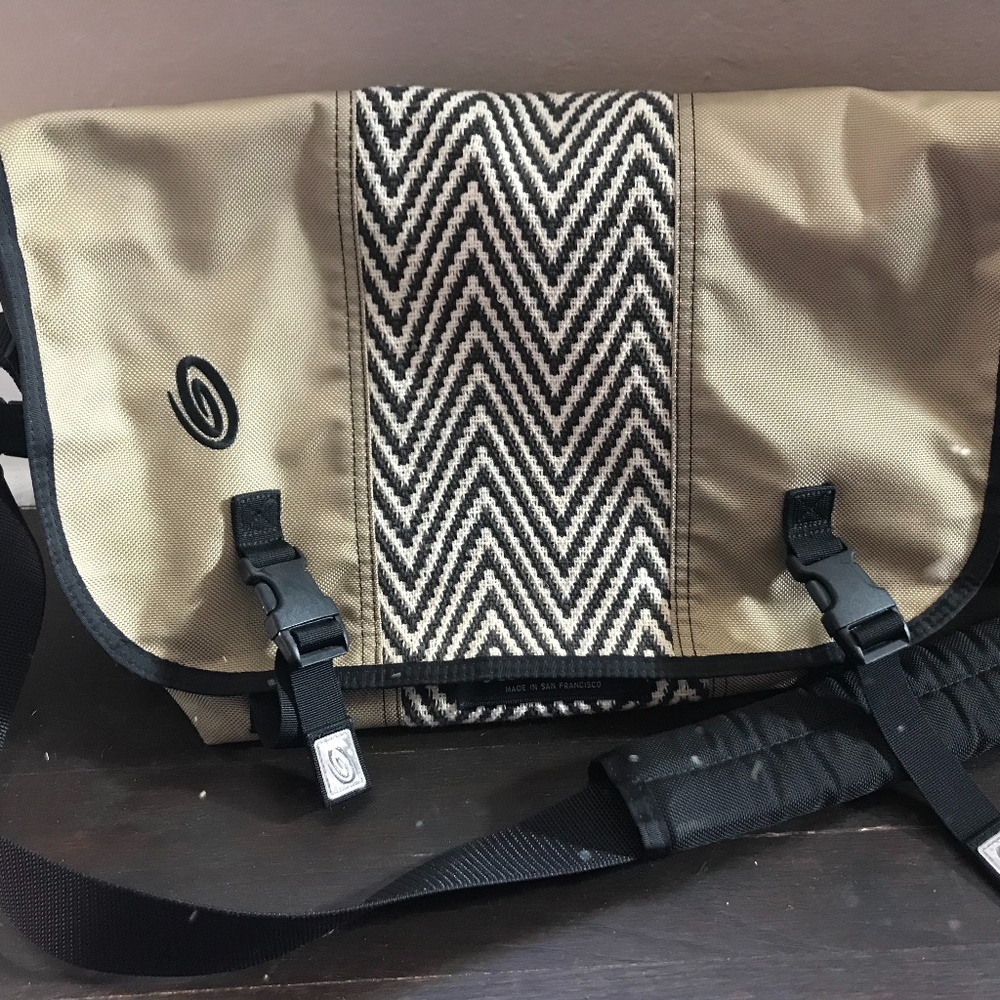 Timbuk2 messenger bag